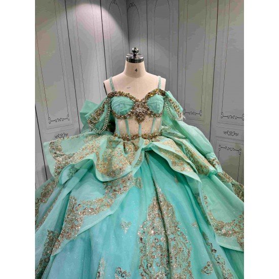 Mumuleo Mint Green Quinceañera Dress | Spaghetti Strap Sweetheart Ballgown with Detachable Puff Sleeves, Gold Sequin Lace & Giant Layered Back Bow