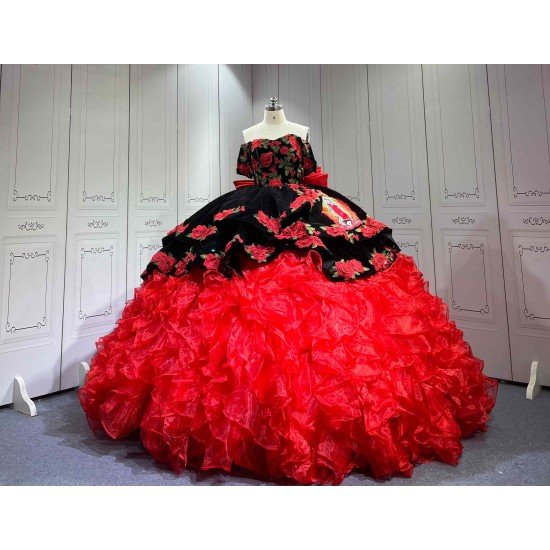Mumuleo Custom Made Burgundy Black Floor-Length Ball Gown Quinceanera Dress Off-Shoulder Lace Appliques Sweep Train Luxury Satin