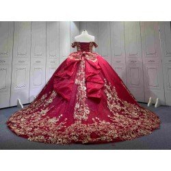 Mumuleo Red with Gold Floor-Length Ball Gown Quinceanera Dress Chapel Train Modern Sequined Flowers Bow for Teenagers