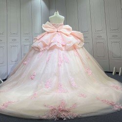 Mumuleo Light Pink Ball Gown Quinceanera Dresses with Chapel Train off the Shoulder Satin Fabric Modern Style 2027