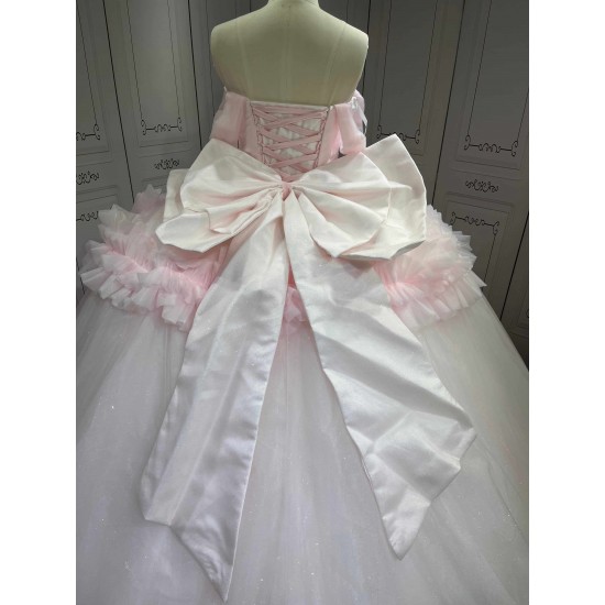 Mumuleo Light Pink Ball Gown Floor-Length Quinceanera Dresses Chapel Train Modern Satin Print Lace Luxury for Teenagers 2026