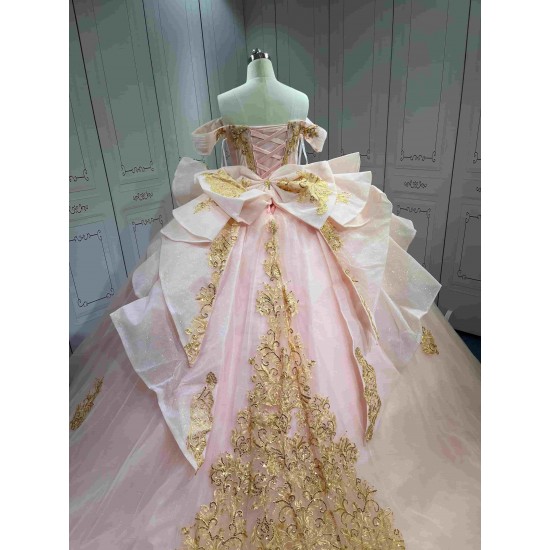 Mumuleo Blush Pink Quinceanera Ball Gown Floor-Length Chapel Train Modern Satin Lace Print Teenagers Dresses 2026