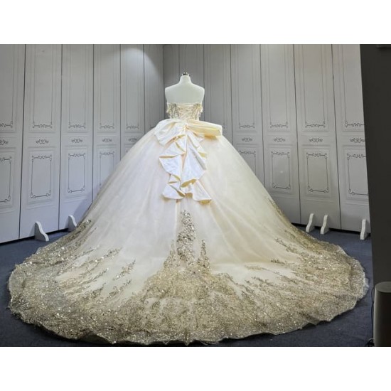 Mumuleo Champagne Quinceanera Floor-Length Ball Gown Chapel Train Modern Satin Lace Print Natural Waist Teenagers Dress 2026