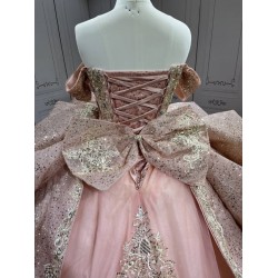 Mumuleo Blush Pink Quinceanera Ball Gown Floor-Length Chapel Train Modern Satin Lace Natural Waist Dress 2026