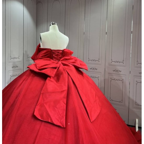 Mumuleo Red Quinceanera Ball Gown Floor-Length Chapel Train Modern Satin Lace Natural Waist Print Teenagers 2026
