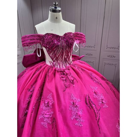 Mumuleo Fuchsia Quinceanera Ball Gown Floor-Length Modern Lace Chapel Train Teenagers Natural Waist Satin Dress 2026