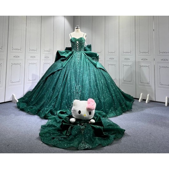 Mumuleo Emerald Green Floor-Length Ball Gown Quinceanera Dress with Chapel Train Modern Satin Lace Print 2026