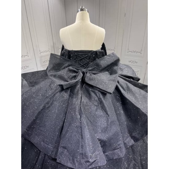 Mumuleo Black Quinceanera Ball Gown Floor-Length Modern Satin Chapel Train Lace Natural Waist Dress 2026