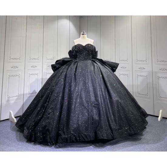 Mumuleo Black Quinceanera Ball Gown Floor-Length Modern Satin Chapel Train Lace Natural Waist Dress 2026