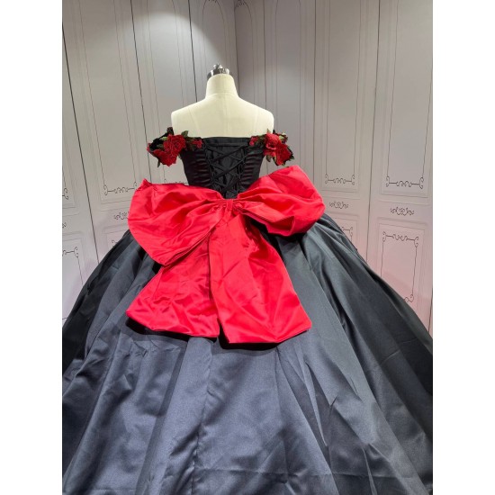 Mumuleo Modern Ball Gown Floor-Length Chapel Train Satin Print Knitted Black and Red Mexican Quinceanera Dress 2026