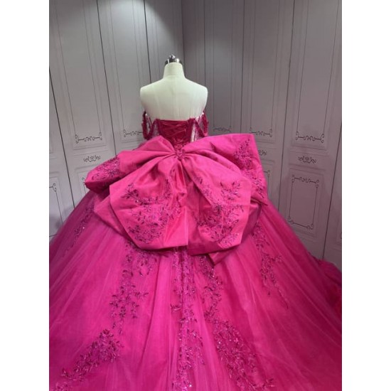 Mumuleo Fuchsia Quinceanera Ball Gown Dress Sweetheart Neckline Off-The-Shoulder Sleeves Appliqued Vestidos De Fiesta