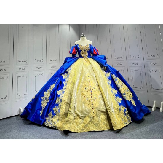 Mumuleo Snow White Inspired Quinceanera Ball Gown Floor-Length Chapel Train Modern Satin Print Lace Dress 2026