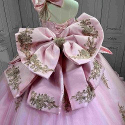 Mumuleo Princess Pink Quinceanera Dress 2026 Floor-Length Ball Gown Sweetheart Neckline Shoulder Lace Printed Chapel Train 100%