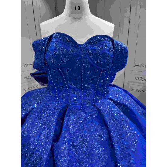 Mumuleo Royal Blue Modern Ball Gown Floor-Length Quinceanera Dress with Satin Lace Chapel Train for Teenagers 2026