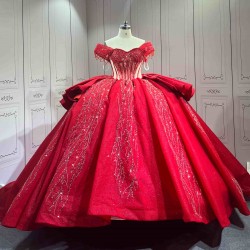 Mumuleo Red Sweetheart Neckline Floor-Length Ball Gown Quinceanera Dress with Chapel Train and Lace Decoration 2026