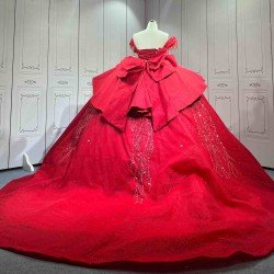 Mumuleo Red Sweetheart Neckline Floor-Length Ball Gown Quinceanera Dress with Chapel Train and Lace Decoration 2026