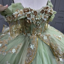Mumuleo Sage Green With Gold Quinceanera Dresses for Girl Tassesl Pleated Off the Shoulder Sequin Robe Princesse Verde Customize