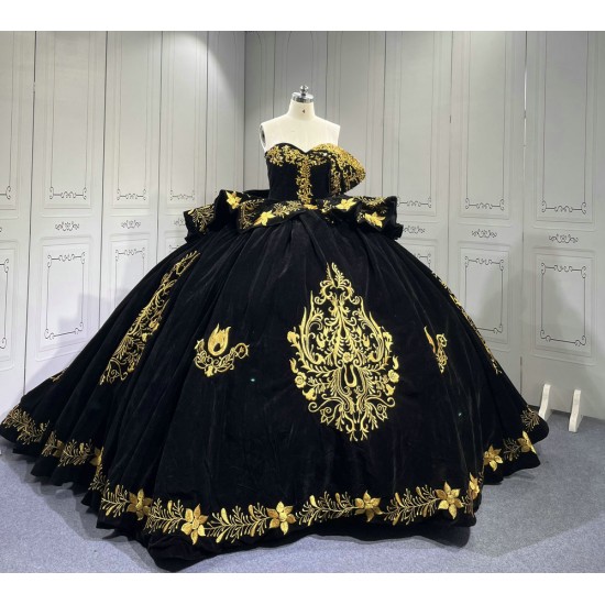 Mumuleo Black Mexican Quinceanera Dresses With Embroidery  Para Fiesta Vestidos De 15 Aos XV De Quinceaera Ball Gowns Burdeos