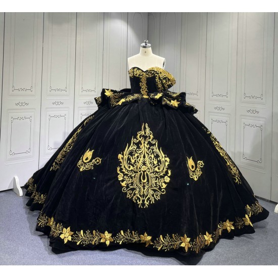 Mumuleo Black Mexican Quinceanera Dresses With Embroidery  Para Fiesta Vestidos De 15 Aos XV De Quinceaera Ball Gowns Burdeos