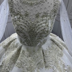 Cap Sleeve Wedding Dresses Pearl Crystal Bridal Gown Lace Appliques Wedding Gowns robe mariage