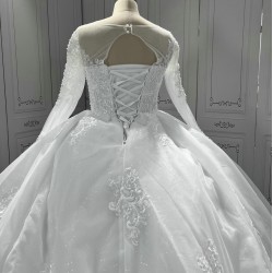 Long Sleeve Wedding Dresses Lace Appliques Wedding Gowns Custom Made Ball Gown Bridal Gowns