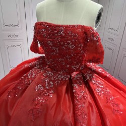 Luxury Princess Red Quinceanera Dresses 2024 Lace Appliques Off Shoulder Ball Gown Party Dress For Sweet