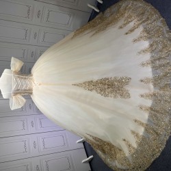 Off Shoulder Champagne Quince Dress Lace Appliques Vestidos De 15 Anos Sweetheart Neck Sweet 15 Gowns With Cape