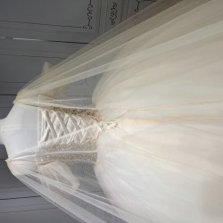 Off Shoulder Champagne Quince Dress Lace Appliques Vestidos De 15 Anos Sweetheart Neck Sweet 15 Gowns With Cape