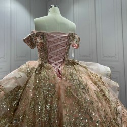 Off Shoulder Rose Gold Quinceanera Dresses for Girls Sweetheart Neck Appliques Backless Vestidos De Baile Custom Made Plus Size