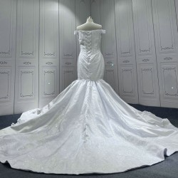 Off Shoulder Wedding Dresses Sweetheart Neck Beading Plus Size Bridal Gowns