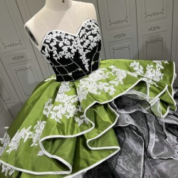 Ruffled Multi Ball Gown Quinceanera Dress 2024 Princess Lace Appliques Sweet 16 Vestidos De 15 Anos