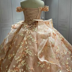 Sweetheart Blush Quinceanera Dresses Off the Shoulder Vestido De 15 Customised 3D Flowers Instagram Gowns